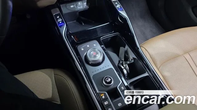 Kia Sorento — фото 9