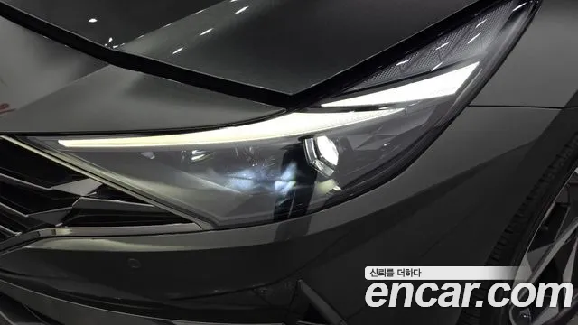 Hyundai Avante — фото 22