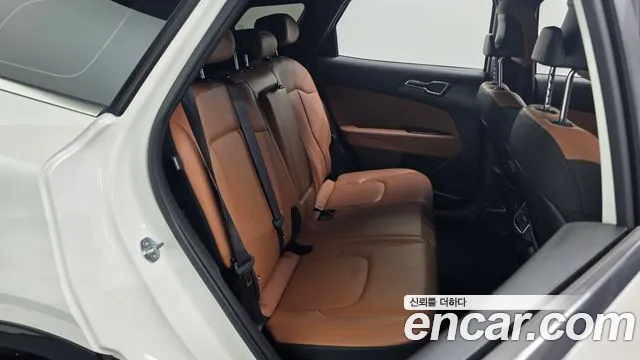 Kia Sportage — фото 10