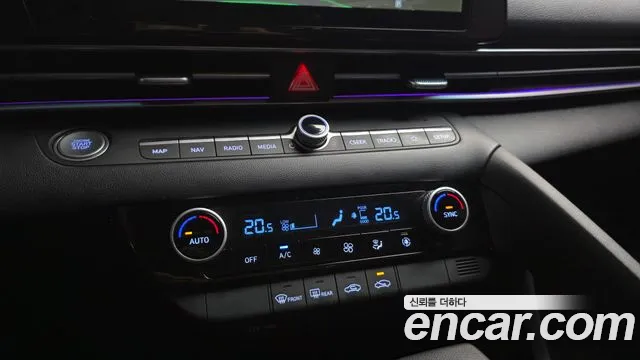 Hyundai Avante — фото 17