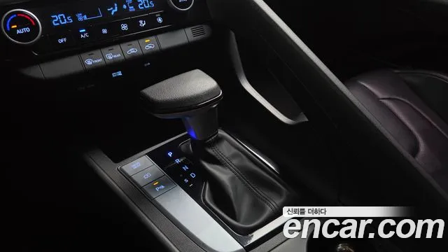 Hyundai Avante — фото 9