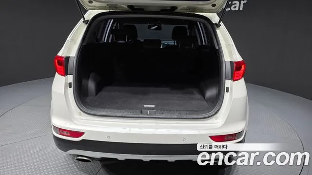 Kia Sportage — фото 20
