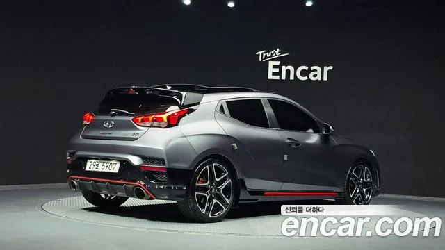 Hyundai Veloster — фото 2