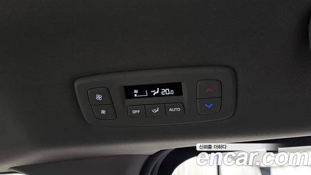 Kia Carnival — фото 38