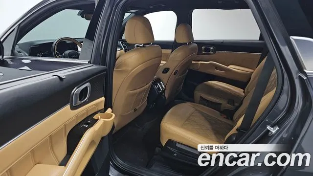 Kia Sorento — фото 12