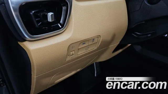 Kia Sorento — фото 18
