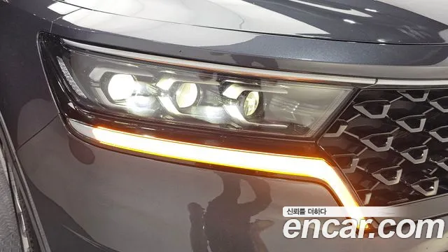Kia Sorento — фото 22