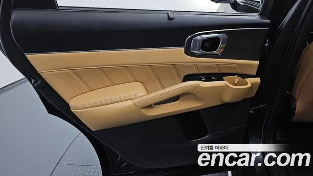 Kia Sorento — фото 25