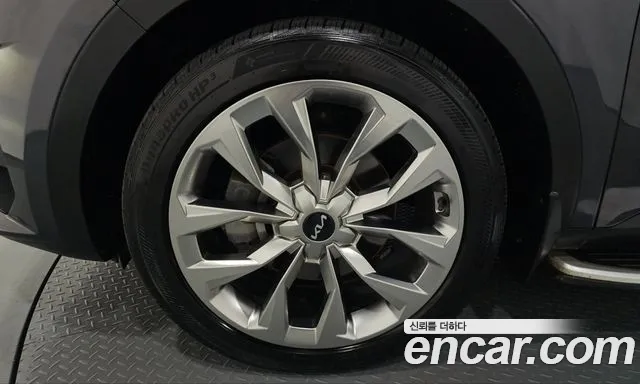 Kia Sorento — фото 5