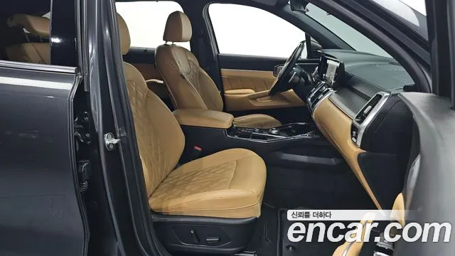 Kia Sorento — фото 10