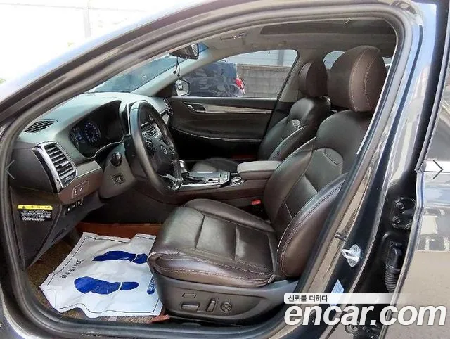 Hyundai Grandeur — фото 17