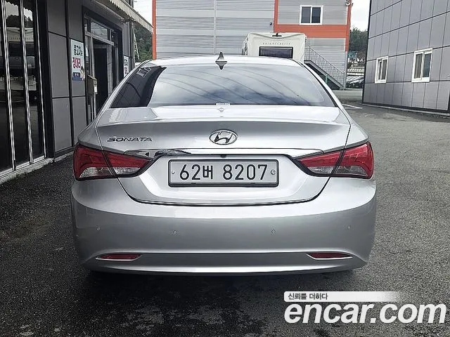 Hyundai Sonata — фото 4