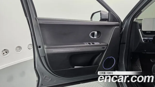 Hyundai Ioniq 5 — фото 24