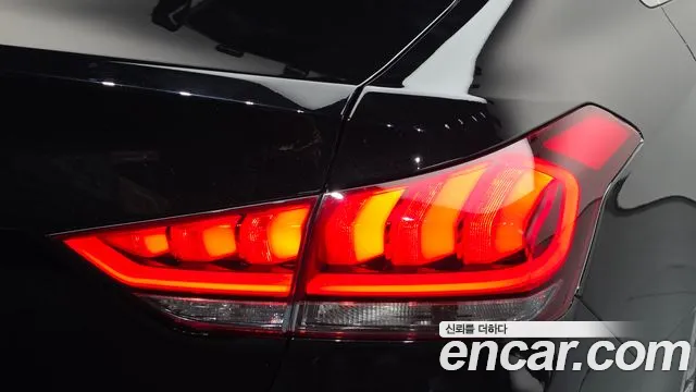 Hyundai Genesis — фото 23