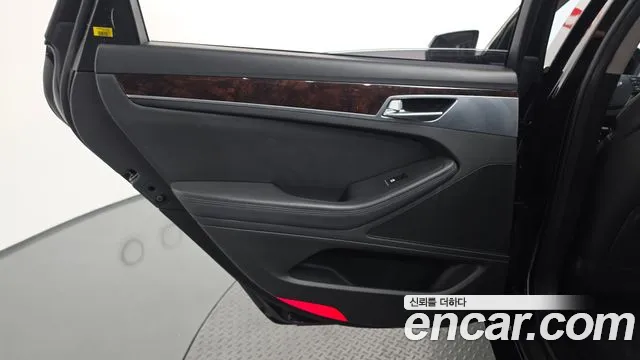 Hyundai Genesis — фото 25
