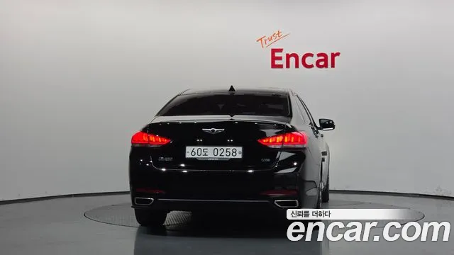 Hyundai Genesis — фото 4