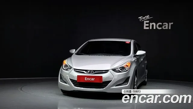Hyundai Avante — фото 3