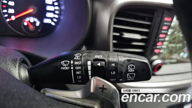 Kia Sorento — фото 29