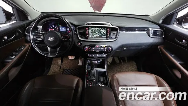 Kia Sorento — фото 6