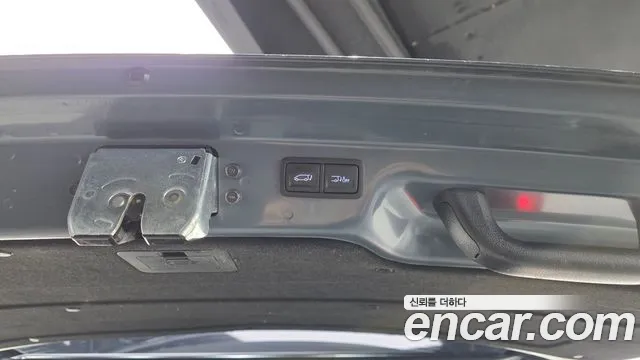 Hyundai Staria — фото 17
