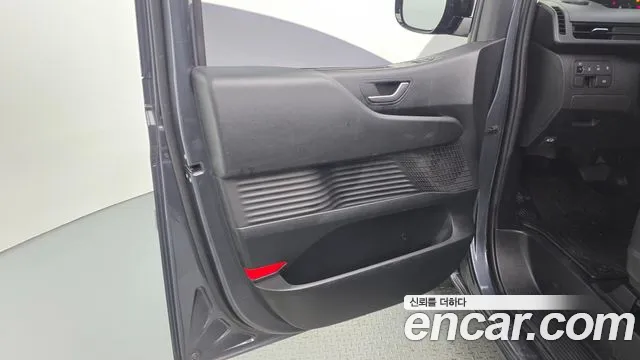Hyundai Staria — фото 25