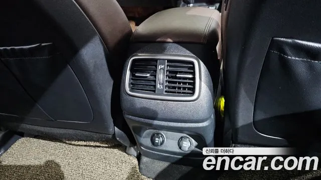 Kia Sorento — фото 17