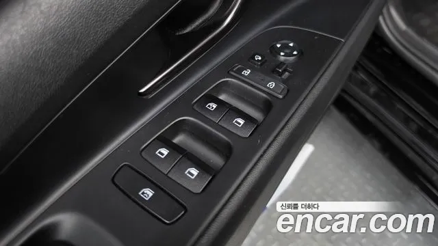 Hyundai Avante — фото 19