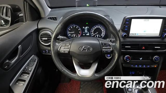 Hyundai Kona — фото 13