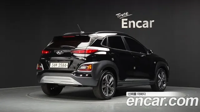 Hyundai Kona — фото 2