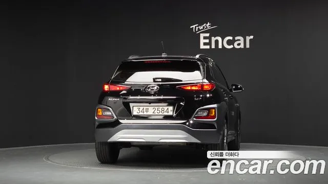 Hyundai Kona — фото 4