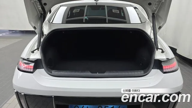 Hyundai Ioniq 6 — фото 20