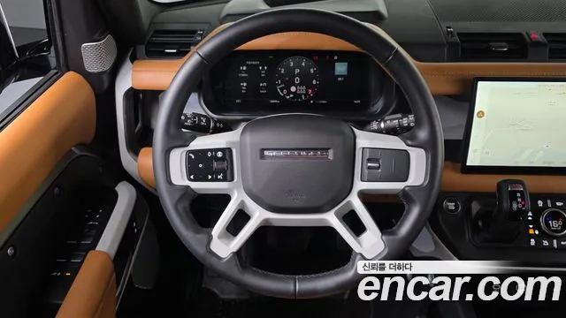 Land Rover Defender — фото 16