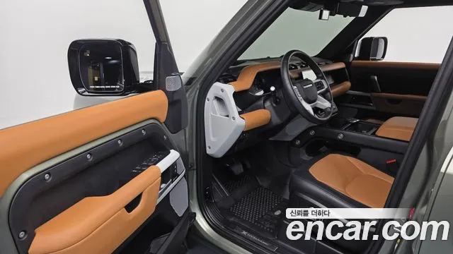 Land Rover Defender — фото 10