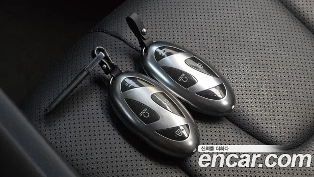 Hyundai Avante — фото 15