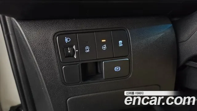 Hyundai Staria — фото 18
