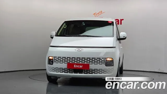 Hyundai Staria — фото 3
