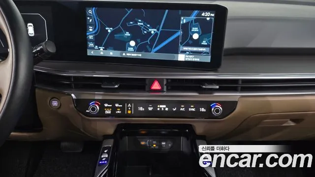 Kia Sorento — фото 14