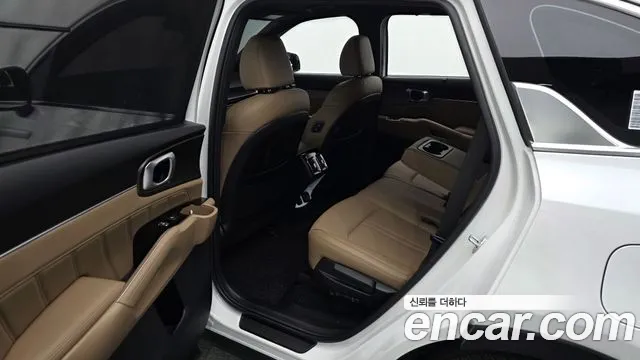 Kia Sorento — фото 26