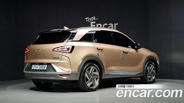 Hyundai Nexo — фото 2