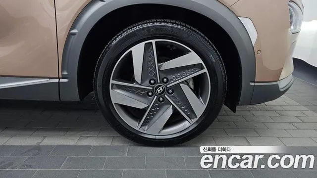 Hyundai Nexo — фото 21