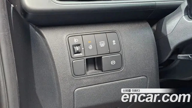 Hyundai Staria — фото 16