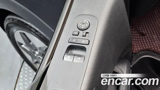 Hyundai Staria — фото 17