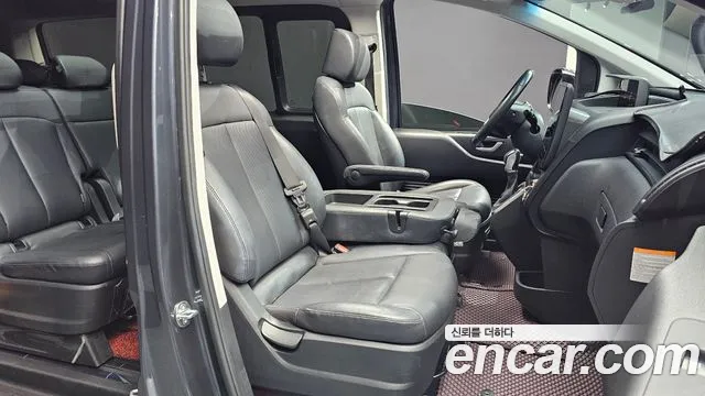 Hyundai Staria — фото 26