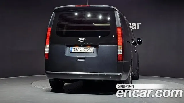 Hyundai Staria — фото 4