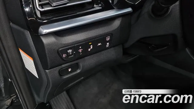 Kia Niro — фото 16