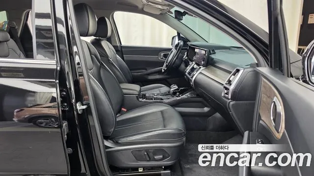 Kia Sorento — фото 26