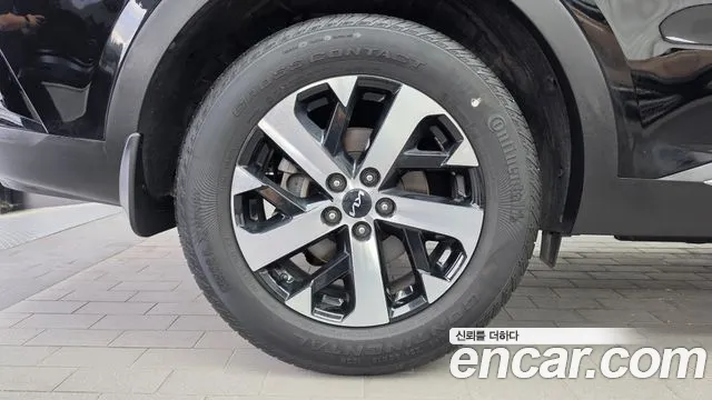 Kia Sorento — фото 5