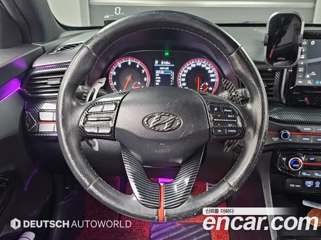 Hyundai Veloster — фото 13