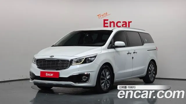 Kia Carnival — фото 1