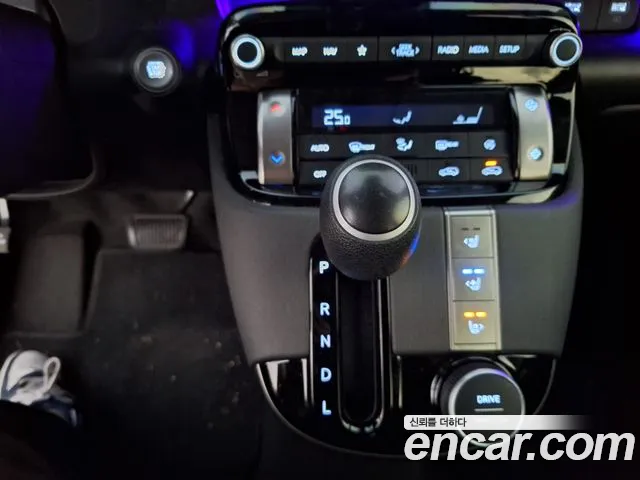 Hyundai Casper — фото 9